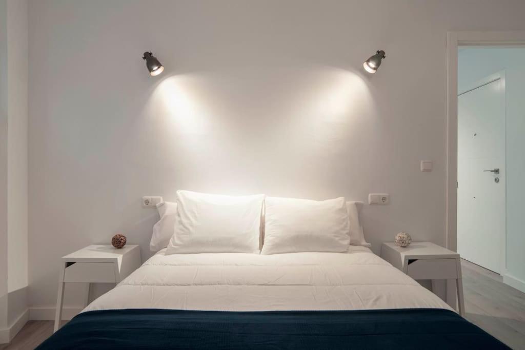 Moderno Apartamento En Plaza Merced Málaga Eksteriør billede